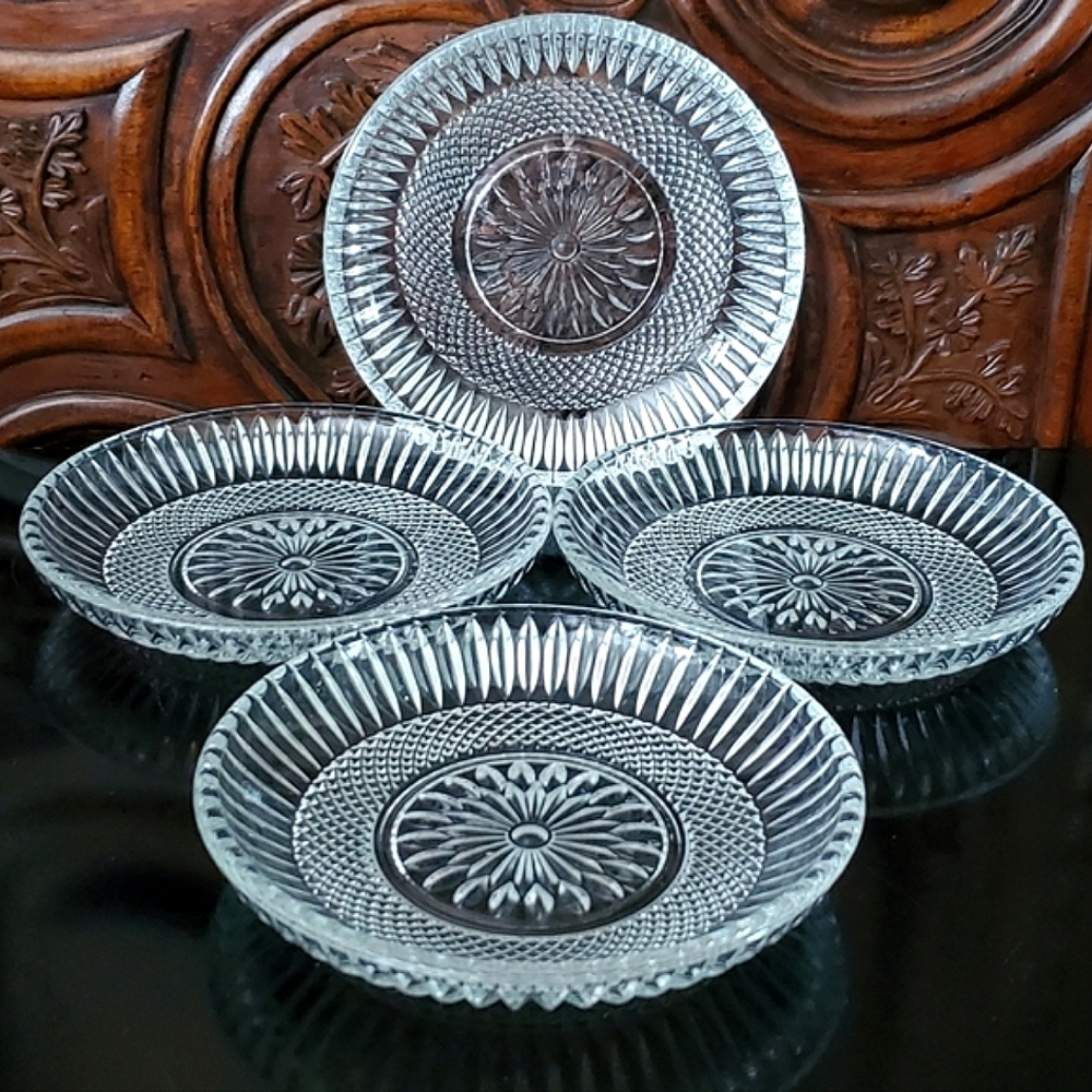 4pc Set 🇮🇹 Crystal 5 7/8" Tidbit Dishes Ribbed Diamonds Dotted Flower